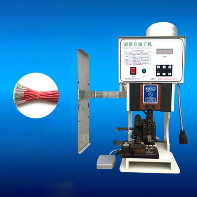 Semi-automatic Terminal Crimping Machine with 15KN Pressing Ability 220V 50Hz and 0.45KW Power Consumption