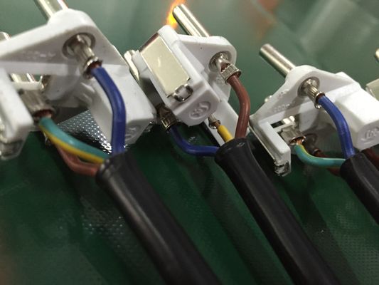 3 Pinli Güç Kablosu Yapma Makinesi Elektrik Fişi Otomatik Kablo Sıkma Makinesi